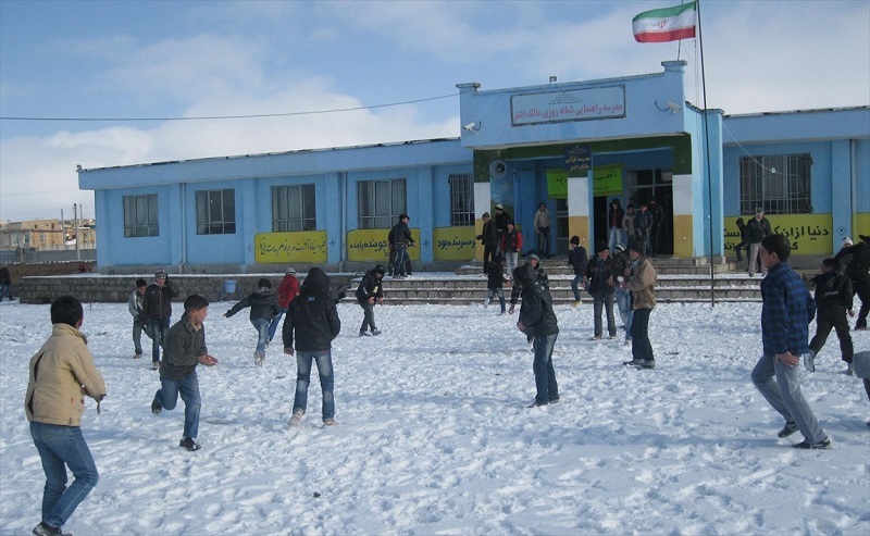 تاخیر در شروع کلاس های چند شهرستان