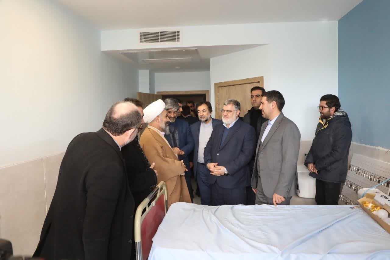 بازدید مسئولان استانی از روند اجرای طرح توسعه بیمارستان امام خمینی (ره) نقده