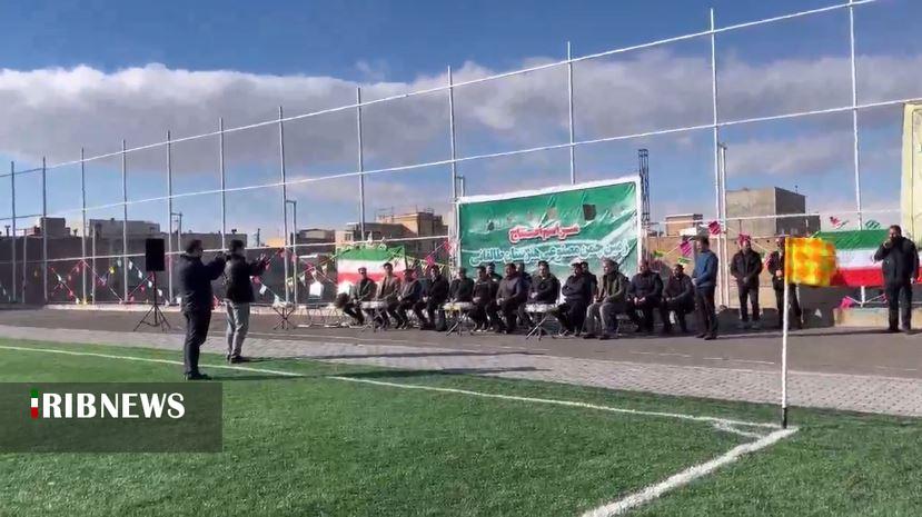 افتتاح زمین چمن مصنوعی دهکده دانش آموزی در تبریز