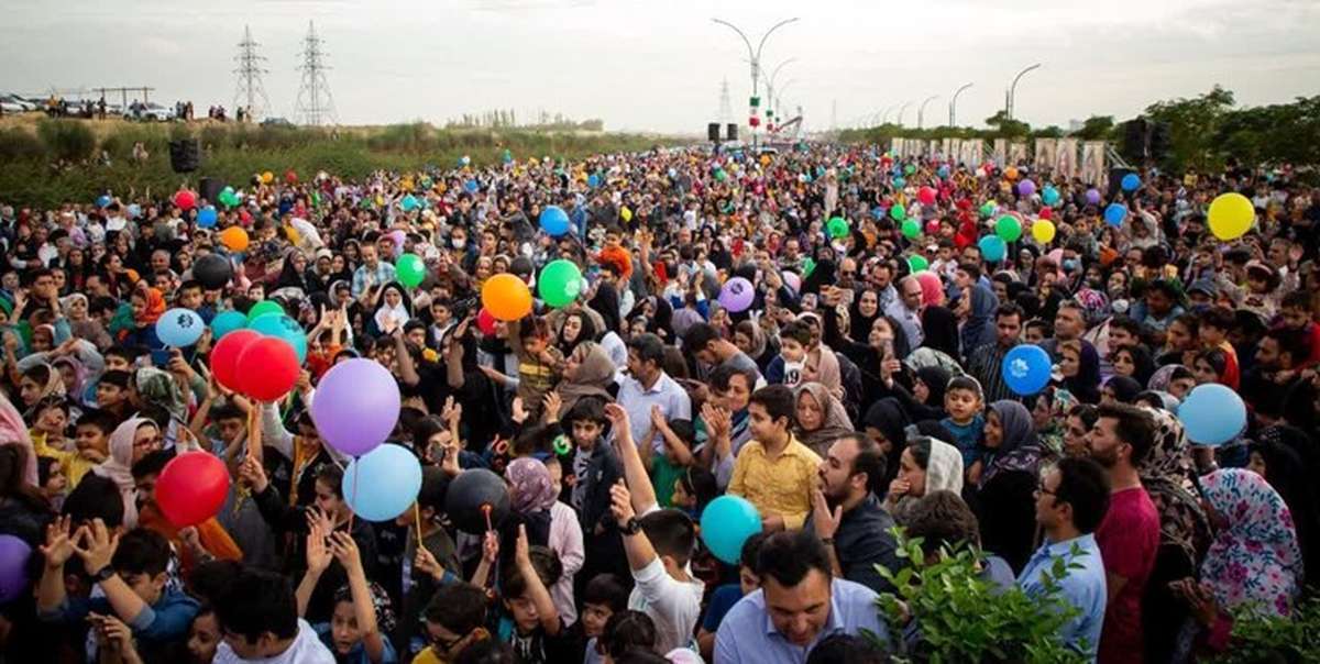برگزاری جشن‌های مختلف از ولادت امام جواد (ع)  تا جشن پیروزی انقلاب اسلامی