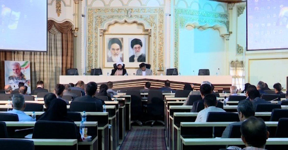 جلسه توجیهی نامزد‌های انتخابات مجلس شورای اسلامی در بندرعباس