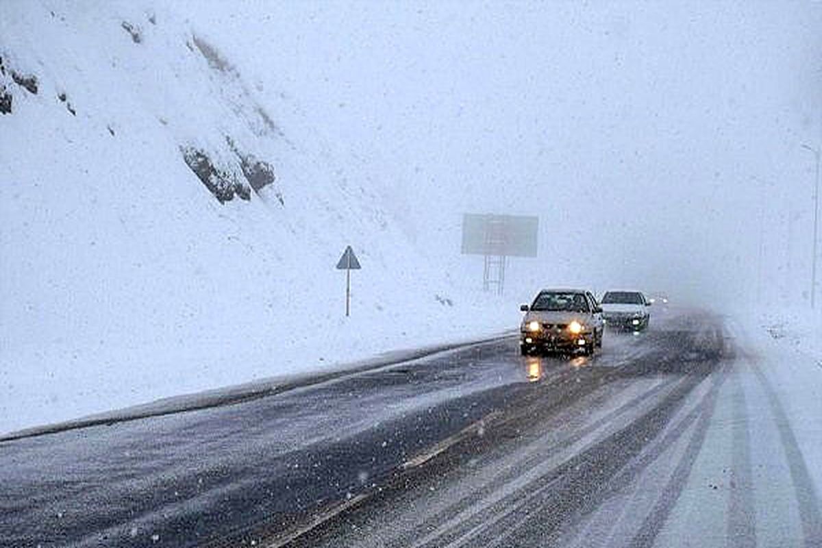 ممنوعیت تردد در جاده های استان همدان بدون زنجیر چرخ