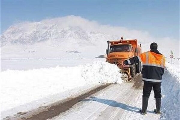 برفروبی بیش از ۱۸ هزار کیلومتر از جاده‌های استان همدان