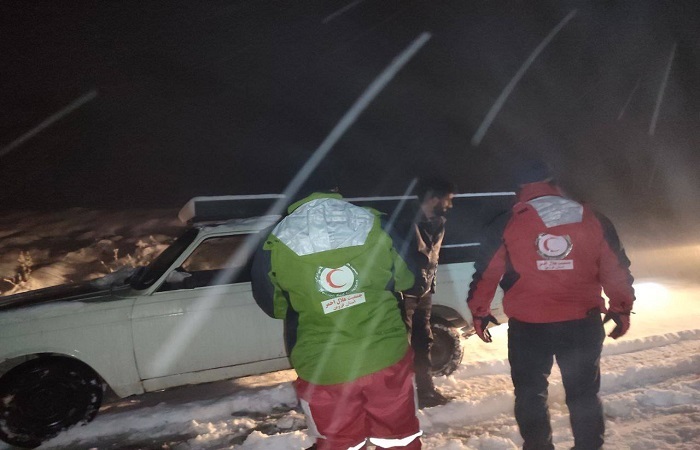 امدادرسانی به ۱۳۱ نفر در برف و کولاک استان قزوین