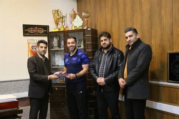 موفقیت‎‌های  تیم والیبال شهرداری ارومیه درسایه حمایت پرشور هواداران
