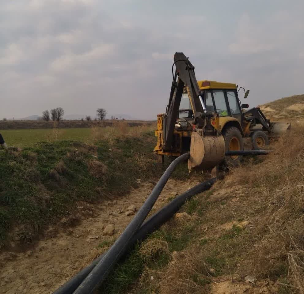 ۴۰ کیلومتر از لوله‌های انتقال آب به اراضی دیم در شهرستان بوکان قطع و جمع آوری شد
