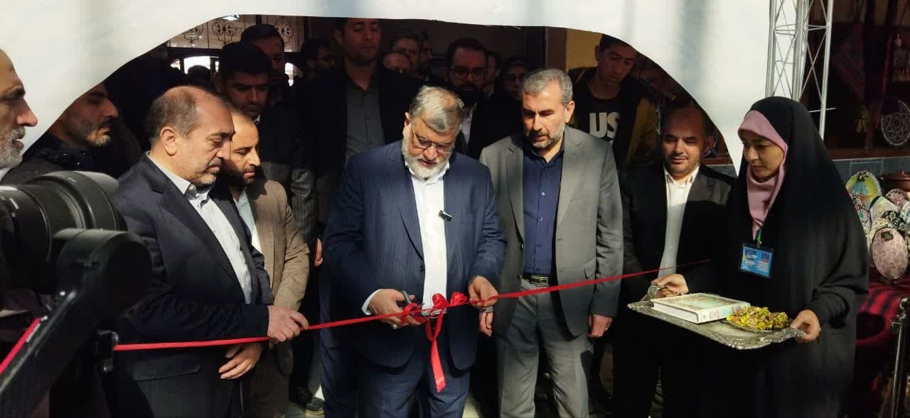 افتتاح نخستین نمایشگاه دستاورد‌های کانون‌های فرهنگی و هنری مساجد آذربایجان غربی