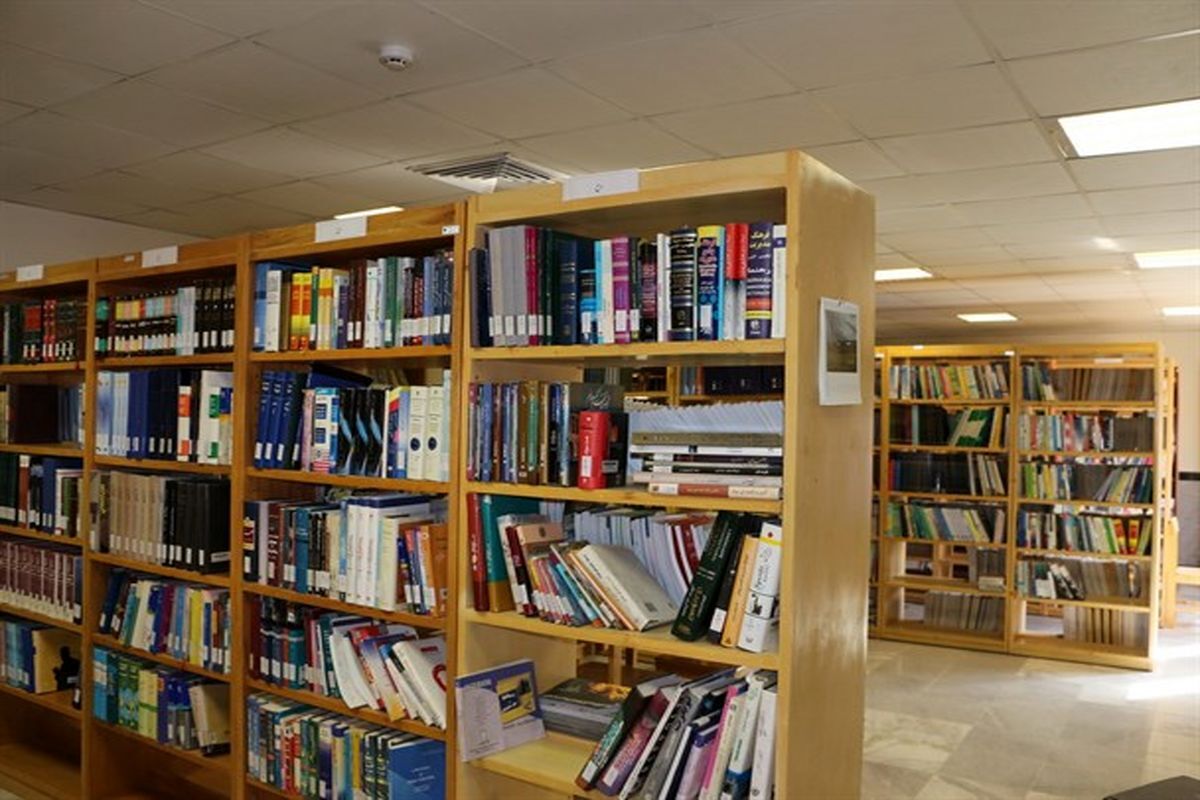 فعالیت‌ کتابخانه‌های عمومی فارس در نوروز