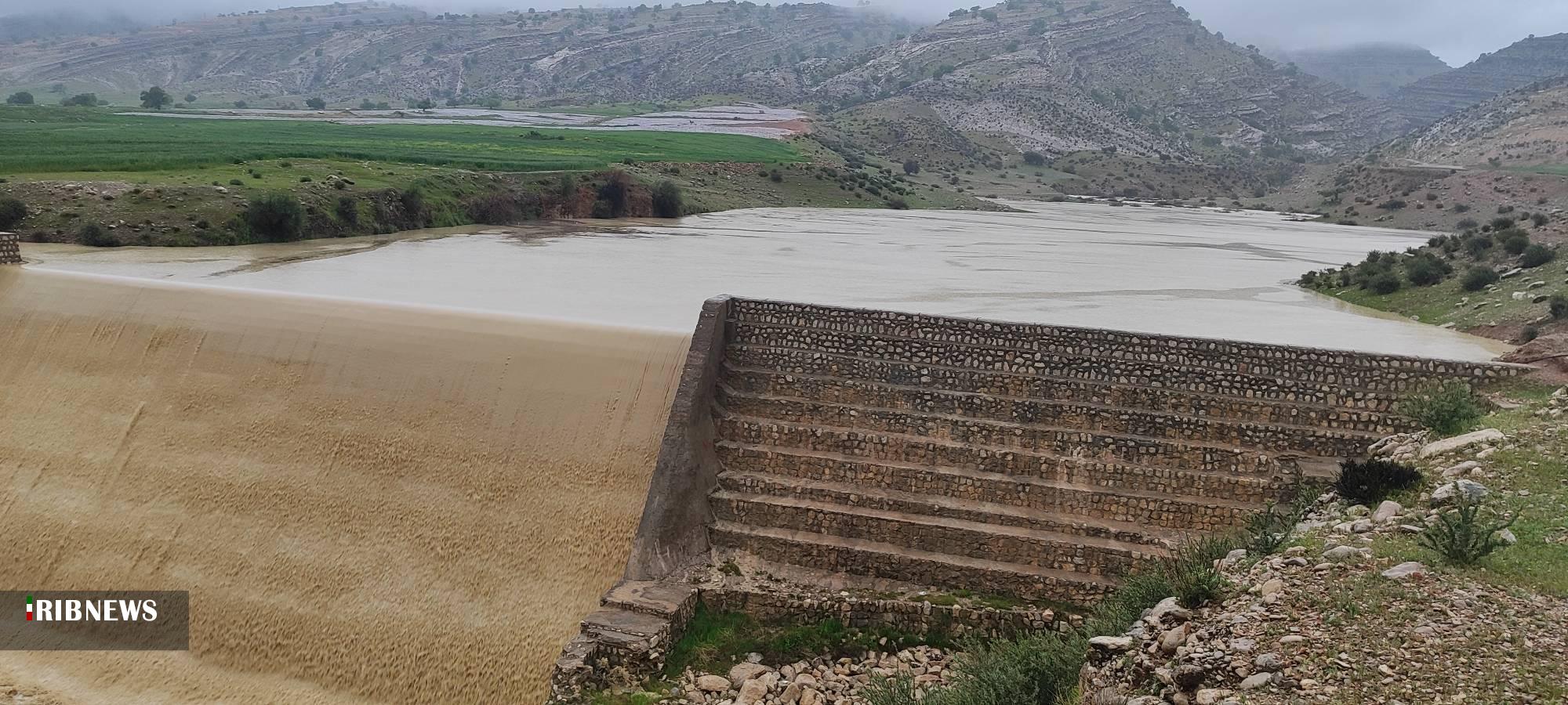 سرریز شدن ۲ سد در شهرستان باشت