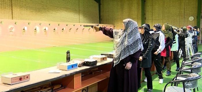 برگزاری مسابقات تیراندازی بانوان جام خلیج فارس در بندرعباس