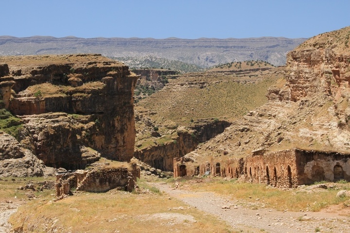 ثبت ۵ اثر تاریخی فرهنگی ایلام در فهرست آثار ملی