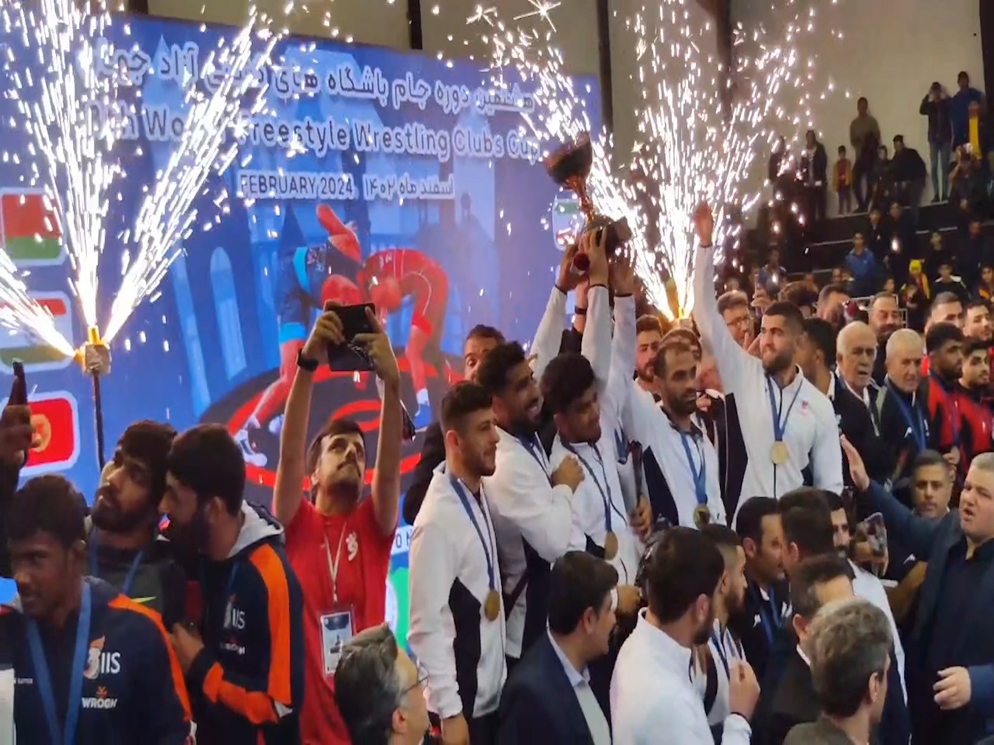 تیم بانک شهر ایران، قهرمان کشتی جام باشگاه‌های جهان