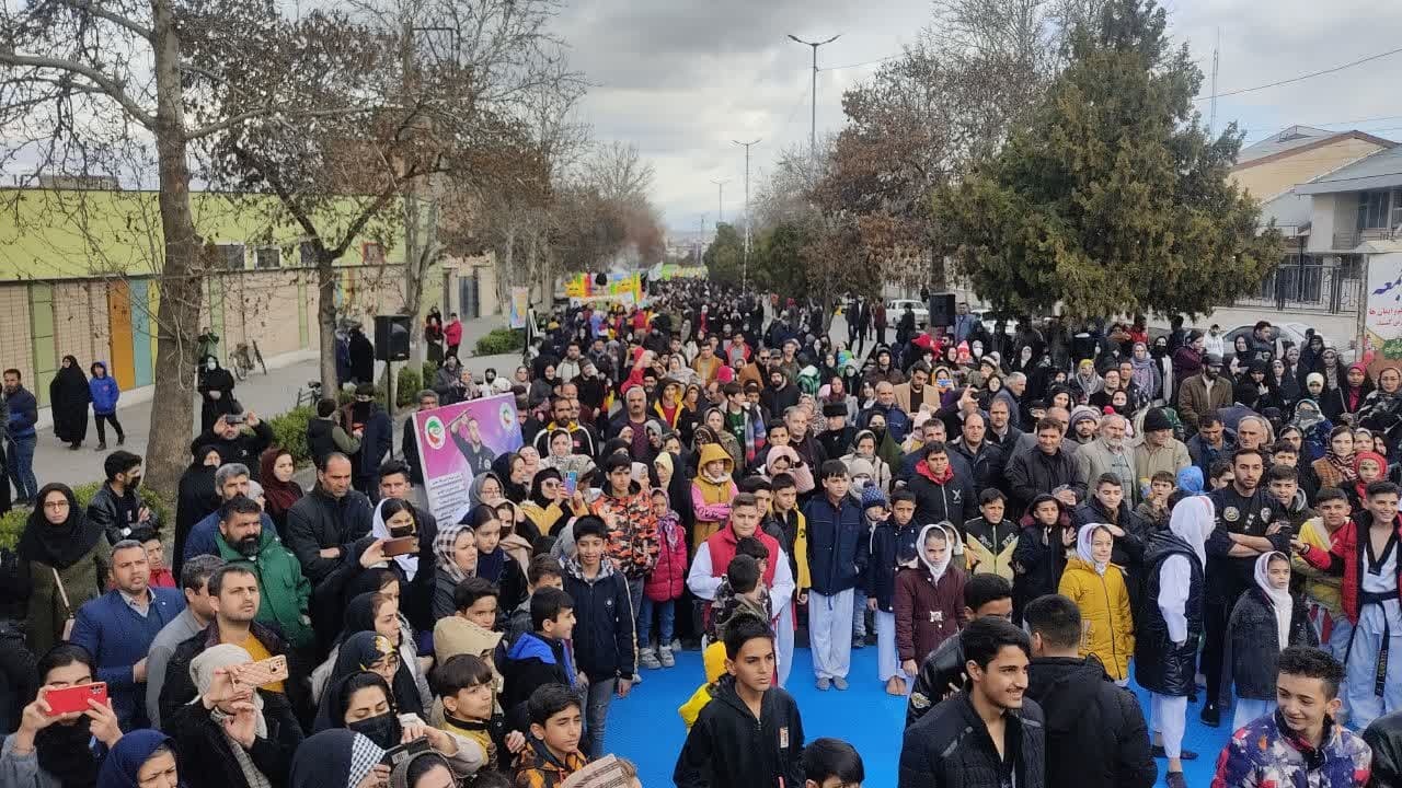 جشن بزرگ امید ویژه میلاد حضرت ابا صالح المهدی امام زمان (عج) در خوی برگزار شد