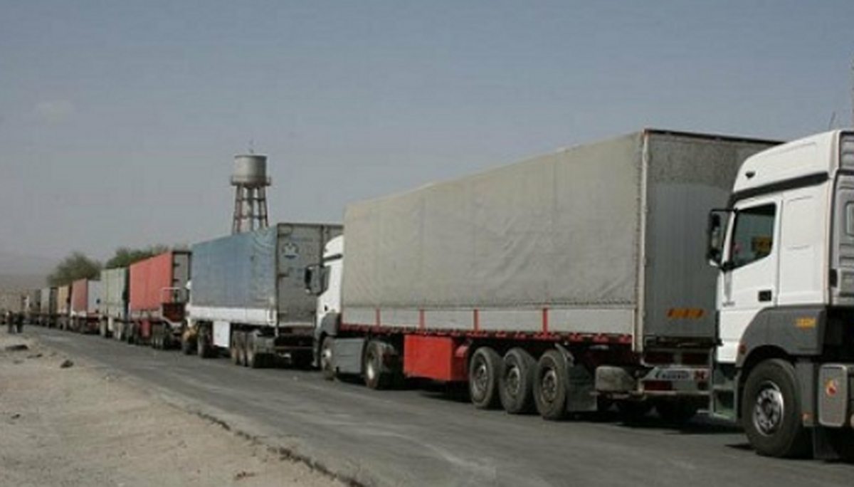 صادرات بیش از ۲ میلیون تن کالا از مرز مهران