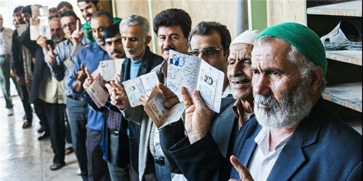 دعوت دانشگاهیان پیام نور خوزستان از مردم برای حضور در انتخابات