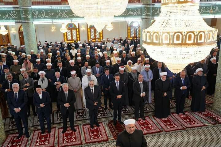 حضور رییس جمهور سوریه در نماز عید فطر در دمشق