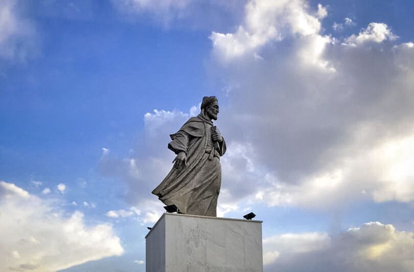 رونمایی از مجسمه سعدی در تهران