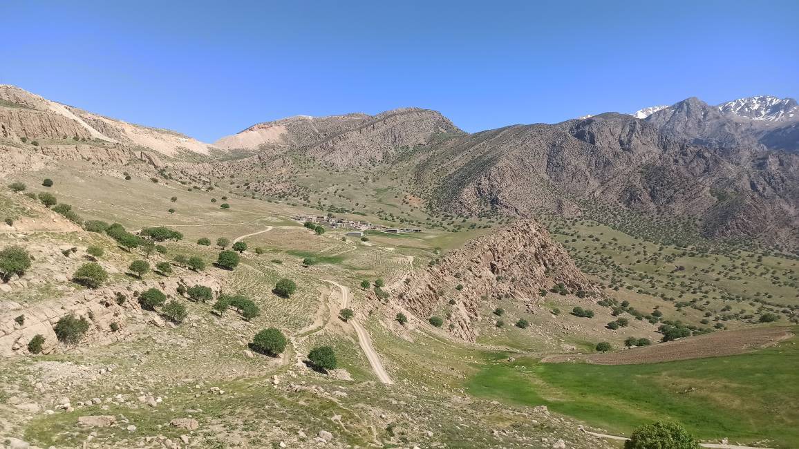 اهداء منبع ۱۰ هزار لیتری آب به روستای کت سیاه پاتاوه