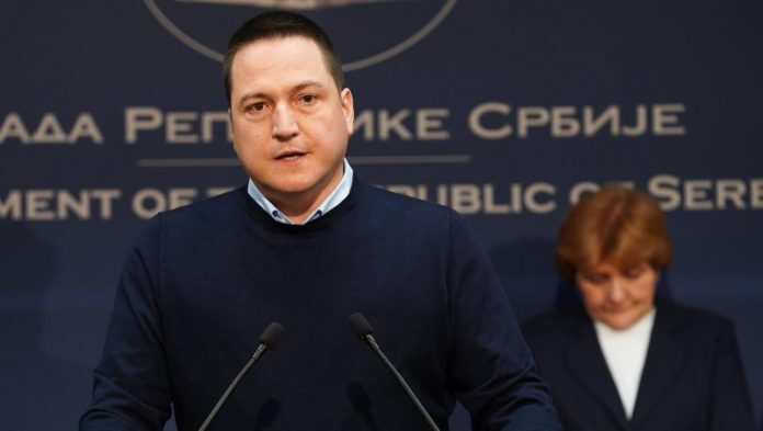 استعفای وزیر آموزش صربستان پس از تیراندازی در یک مدرسه