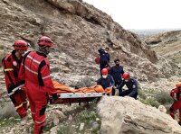 نجات طبیعت گرد و کوهنورد توسط عوامل آتش نشانی شهرداری آسارا