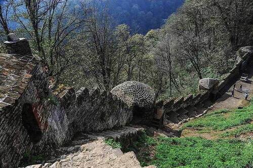 یک دژ نظامی که به گردشگری تبدیل شد