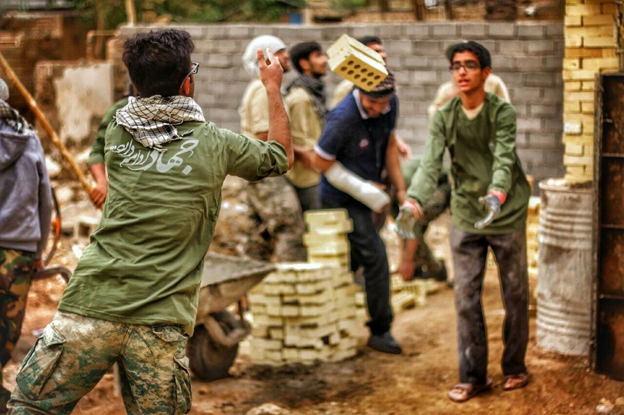 محرومیت زدایی از مناطق کم برخوردار خوزستان با کمک جهادگران