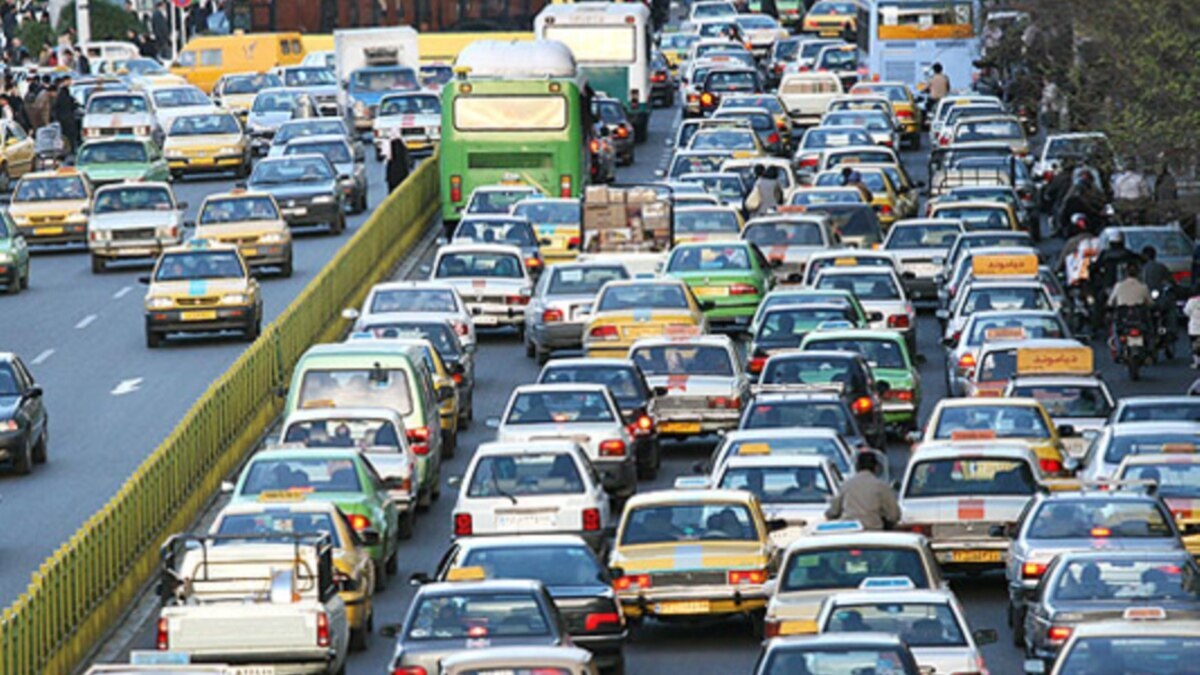 تردد ۸ میلیون خودرو فرسوده در کشور