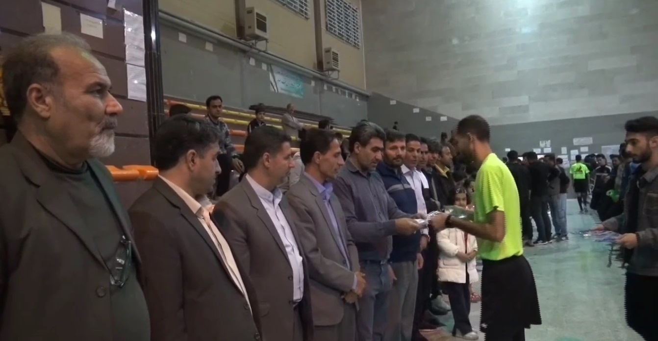 اختتامیه مسابقات فوتسال و مینی فوتبال جام رمضان در نهاوند