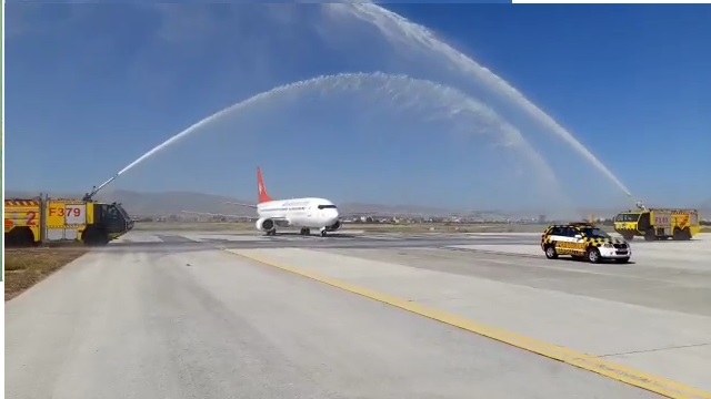 ورود نخستین پرواز  شرکت هواپیمایی سپهران به فرودگاه کرمانشاه