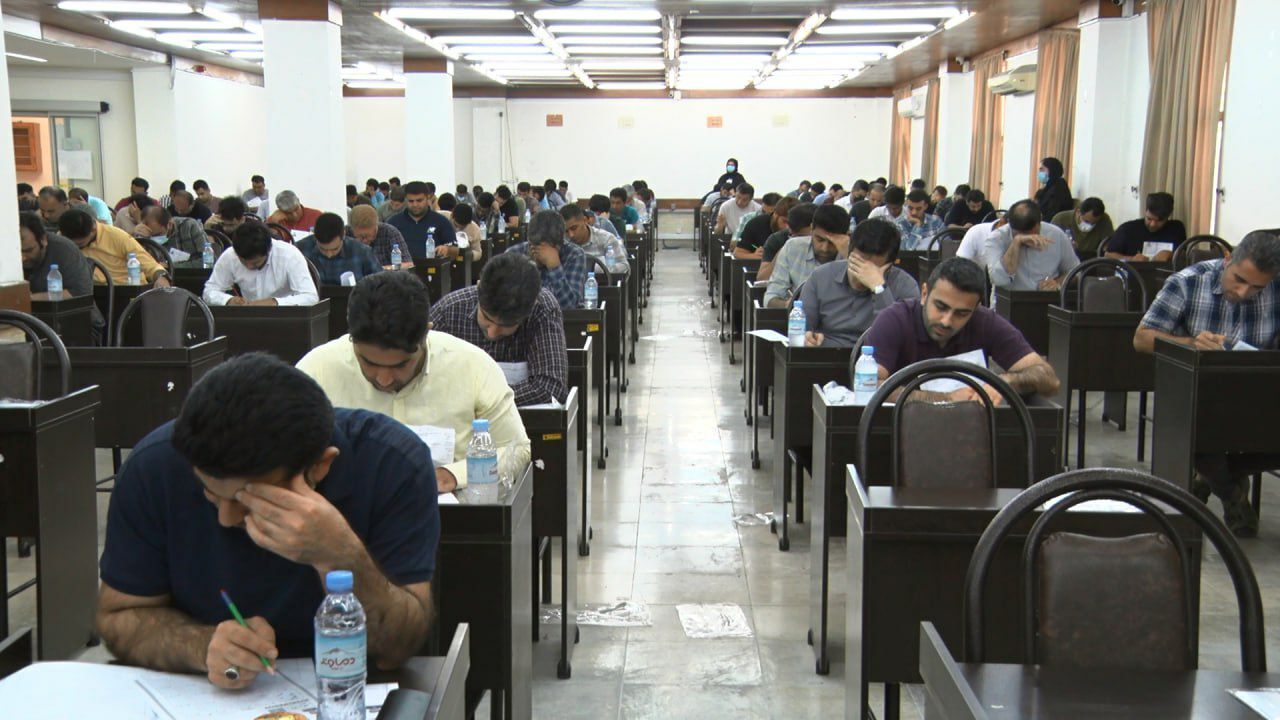 برگزاری دهمین دوره آزمون استخدامی در بوشهر‌