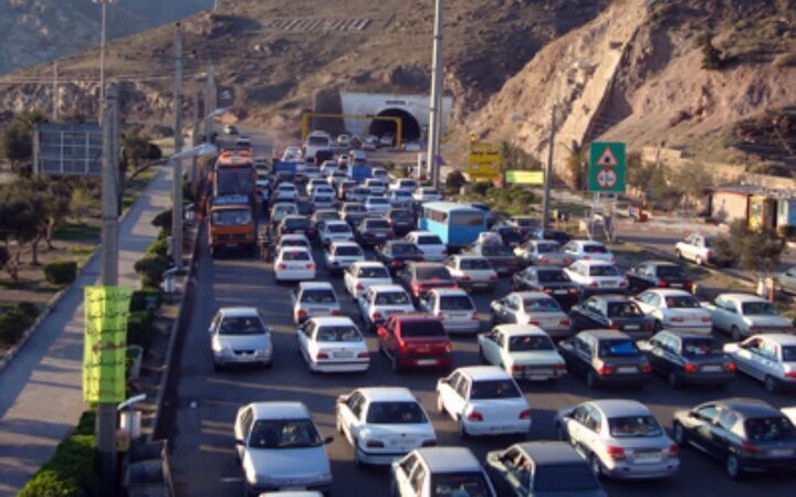 ترافیک سنگین در اکثر جاده‌های کشور