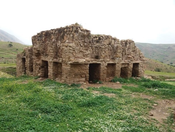 احیای روستای تاریخی بنه‌وار لالی در دست اقدام