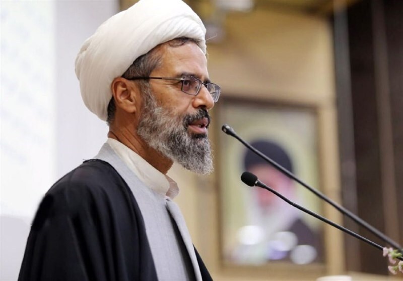 اقتدار جمهوری اسلامی در دنیا با حفظ ارزش‌های انقلاب