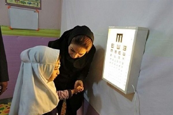 آغاز طرح بینایی سنجی کودکان در تاکستان