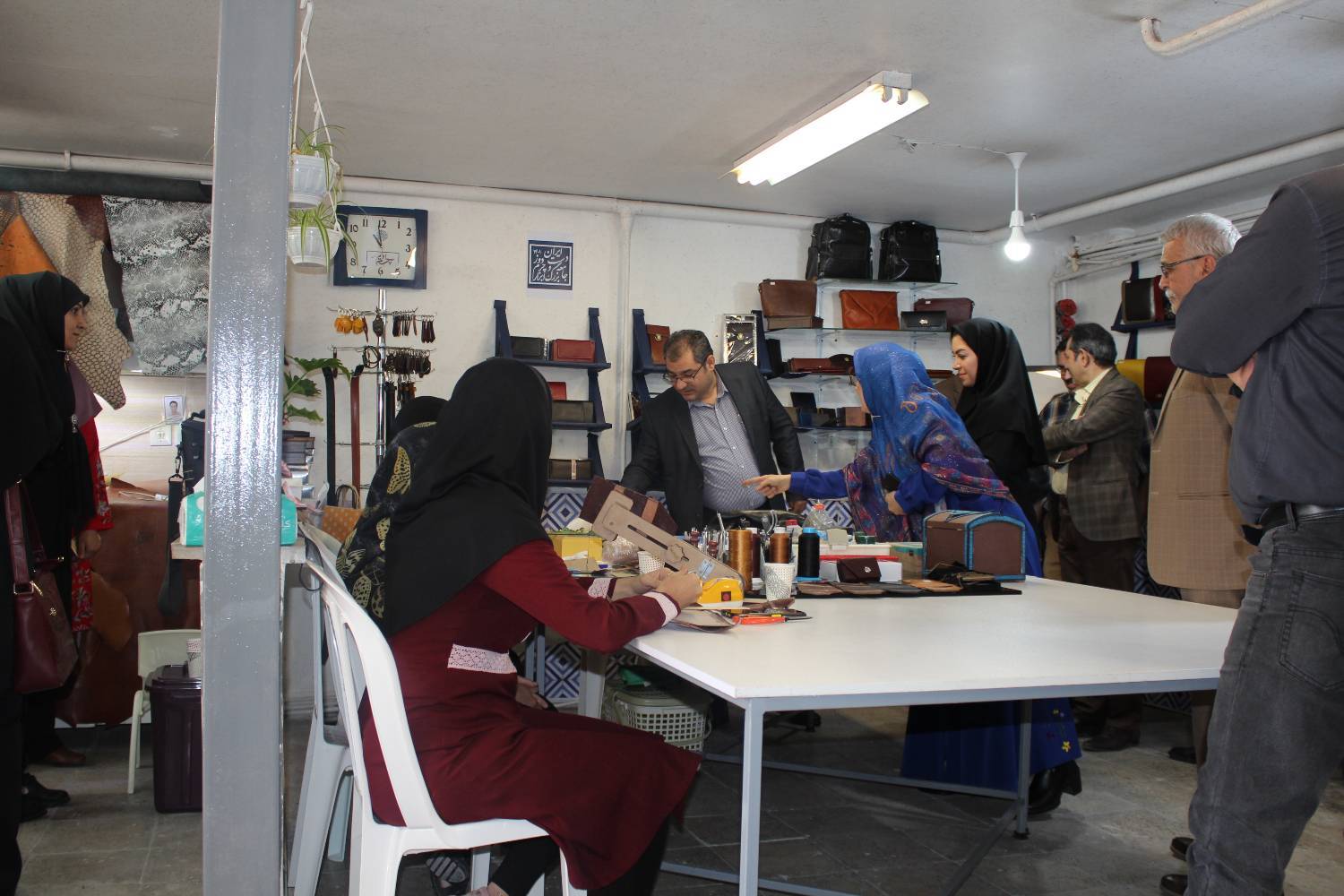 افتتاح کارگاه خلاق صنعت چرم در دانشگاه سمنان