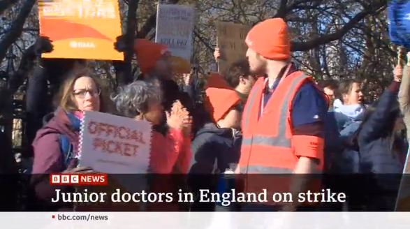 پزشکان جوان انگلیس برای افزایش حقوق اعتصاب می‌کنند