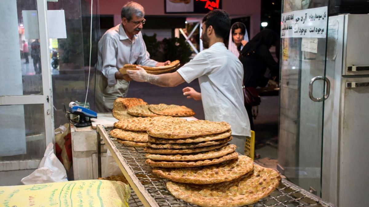 حل مشکل صف‌های طولانی در نانوایی‌ها