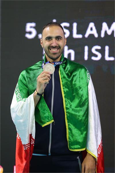 پاکدامن نماینده ایران در مراسم حمل مشعل بازی‌های آسیایی شد