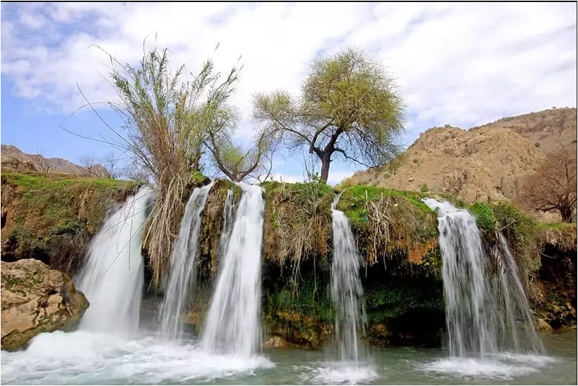 آبشار‌های آرپناه لالی تفریحگاه چهارفصل خوزستان + فیلم