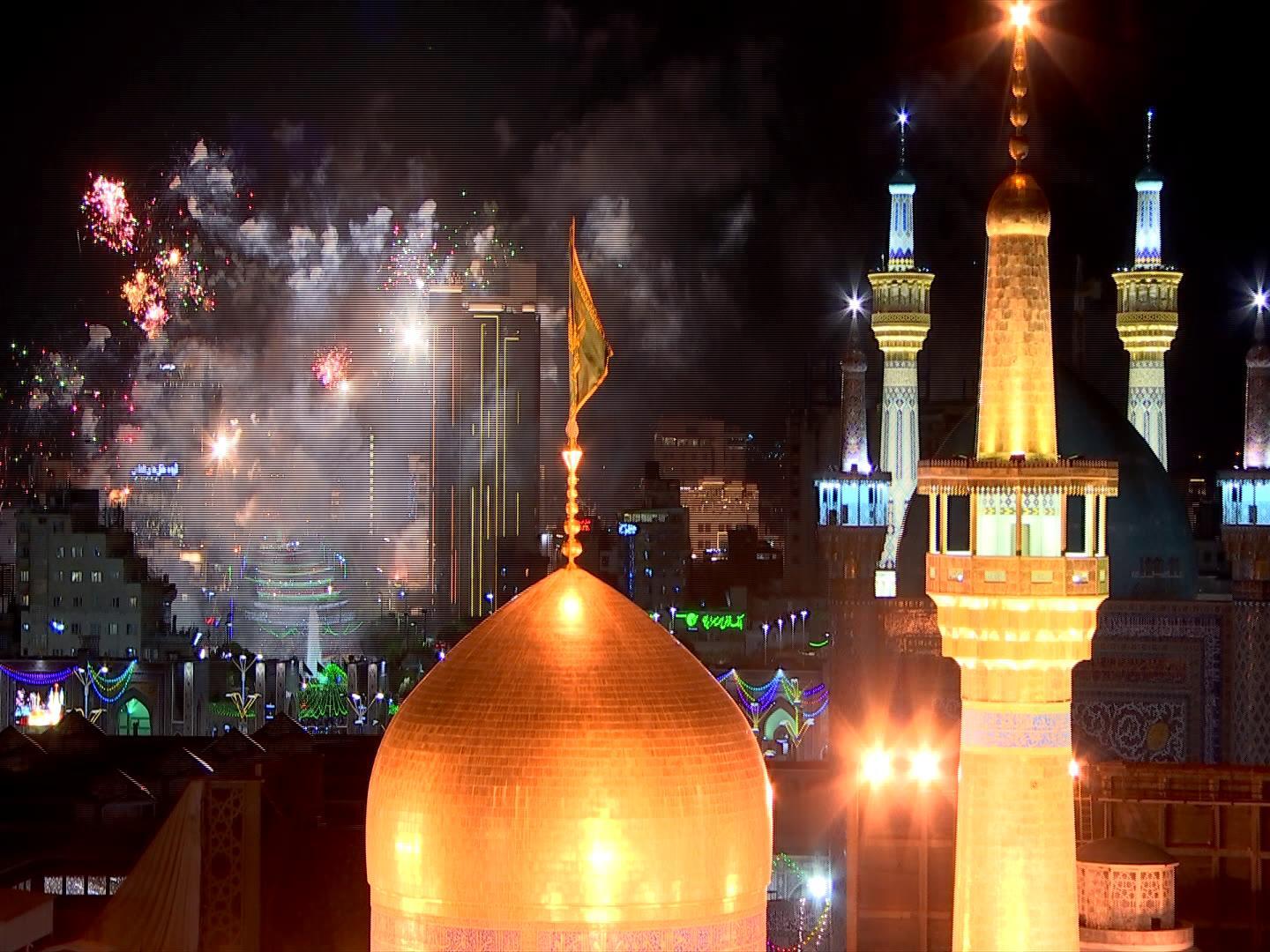 برگزاری جشن بزرگ امام رضایی‌ها در خیابان منتهی به حرم مطهر رضوی