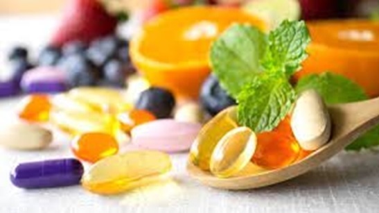 آیا واقعا مصرف مکمل‌های مولتی ویتامین مینرال برای سالم ماندن لازم است؟
