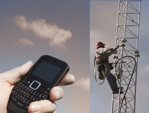 ۳۲۰ میلیارد تومان اعتبار برای رفع مشکل آنتن دهی تلفن همراه در جاده‌های ایلام
