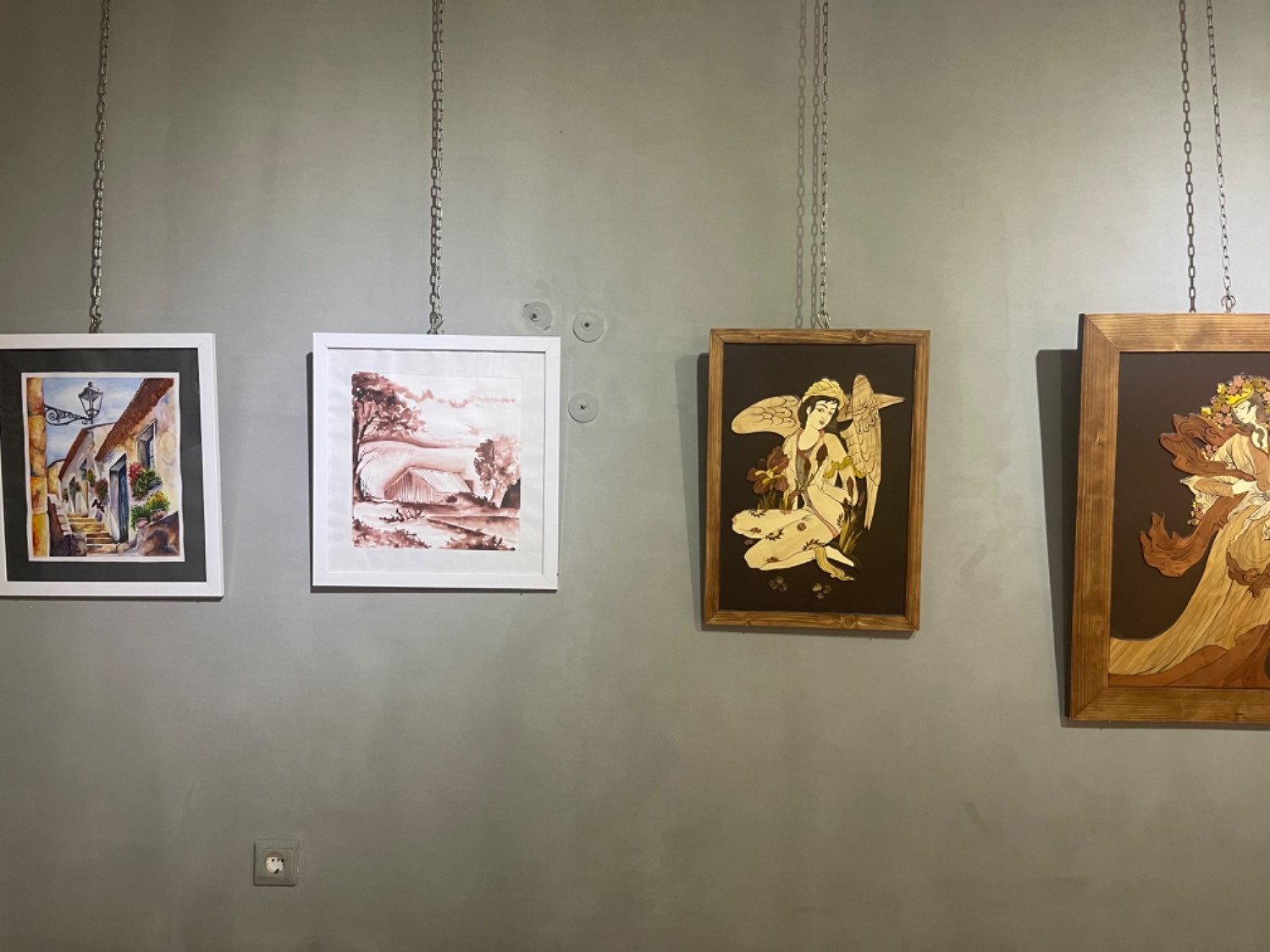 برپایی نمایشگاه گروهی «هنر‌های تجسمی» و «دستی» در مشهد