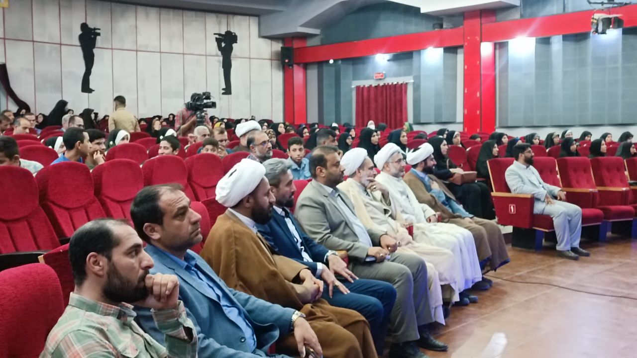 برپایی جشن غدیر با حضور فرهنگیان آبادان