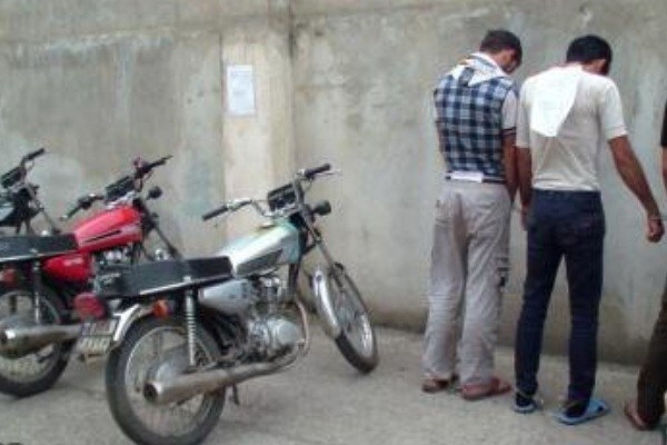 دستگیری سارقان موتور سیکلت در کهگیلویه