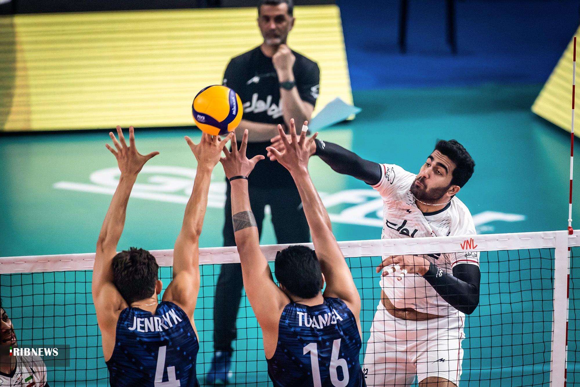 ایران – آمریکا؛ جنگی تمام عیار در اوضاعی  نابرابر/ رقابتی خارج از چارچوب والیبال و روح ورزش