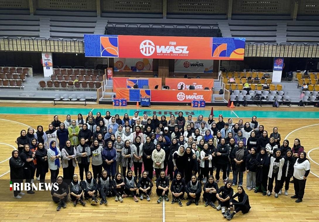 ­برگزاری کلینیک دانش افزایی مربیان بانوان بسکتبال به مدرسی النی کاپوچیانی