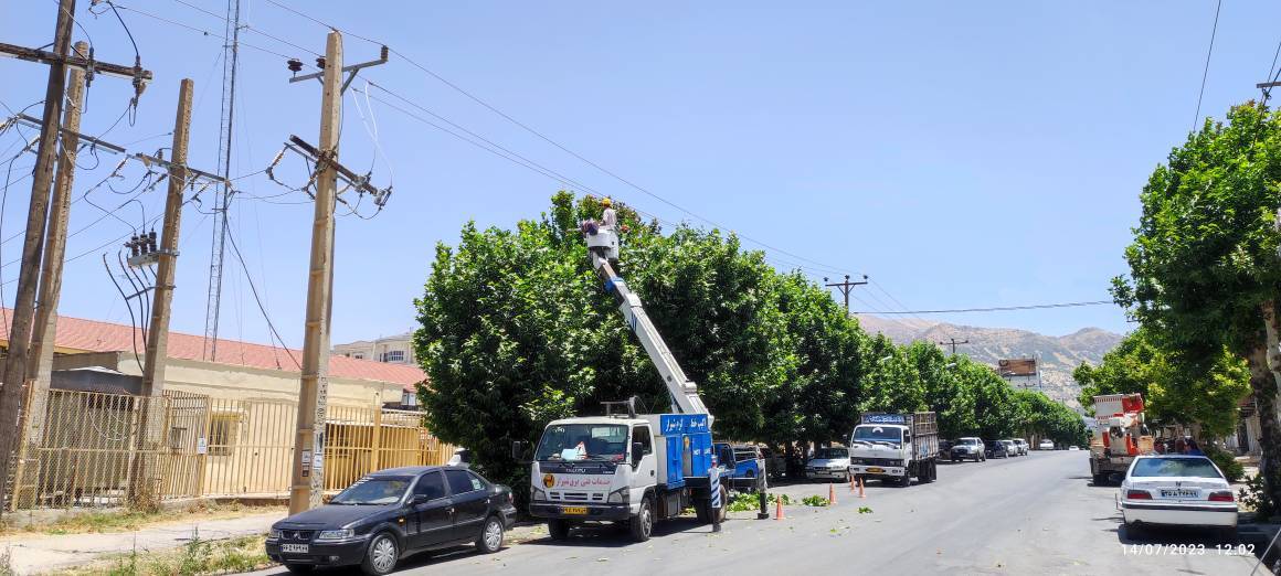آغاز عملیات اصلاح شبکه برق شهر یاسوج