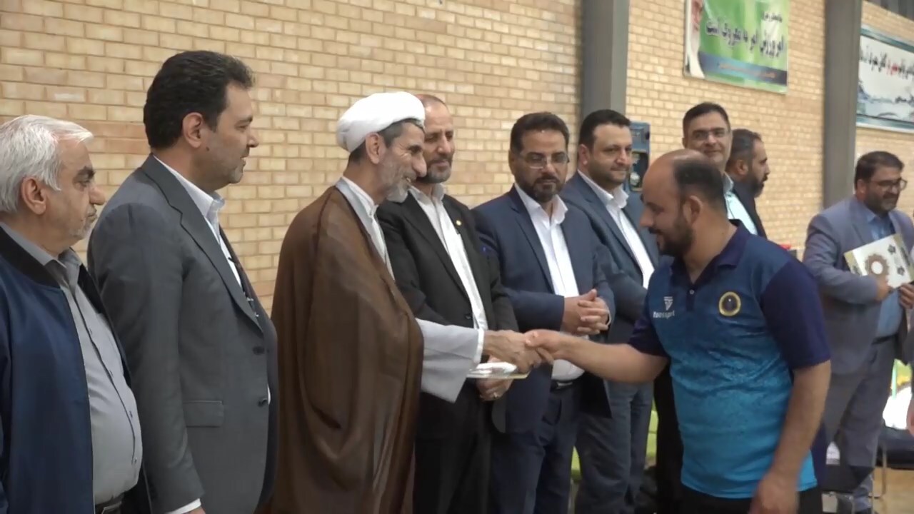 برگزاری مسابقات فوتسال گرامیداشت شهدای هفتم تیر و هفته قوه قضاییه استان اصفهان