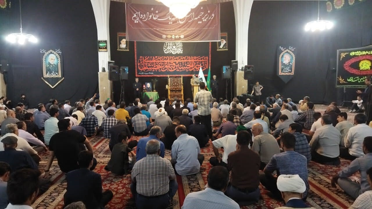 برگزاری گردهمایی هیئات مذهبی، مداحان و سخنرانان در مشهد